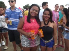 Oktober 10 Anos